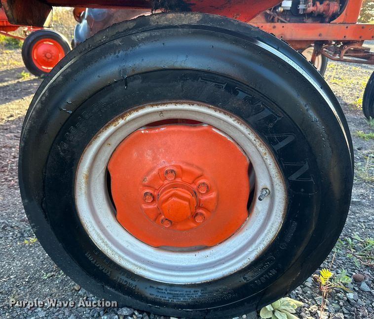 image for item EN2508 1942 Allis-Chalmers WC tractor