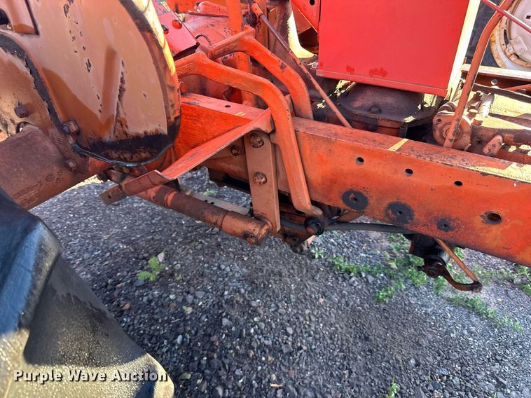 image for item EN2509 1952 Allis-Chalmers WD tractor