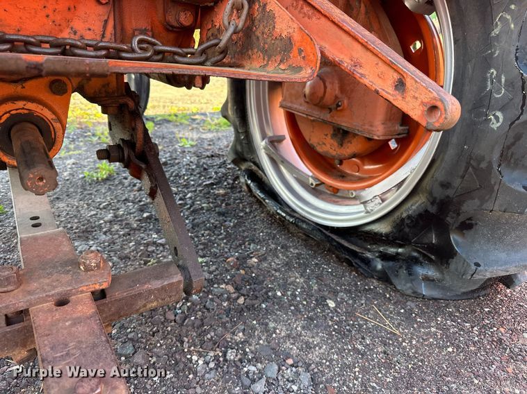 image for item EN2509 1952 Allis-Chalmers WD tractor