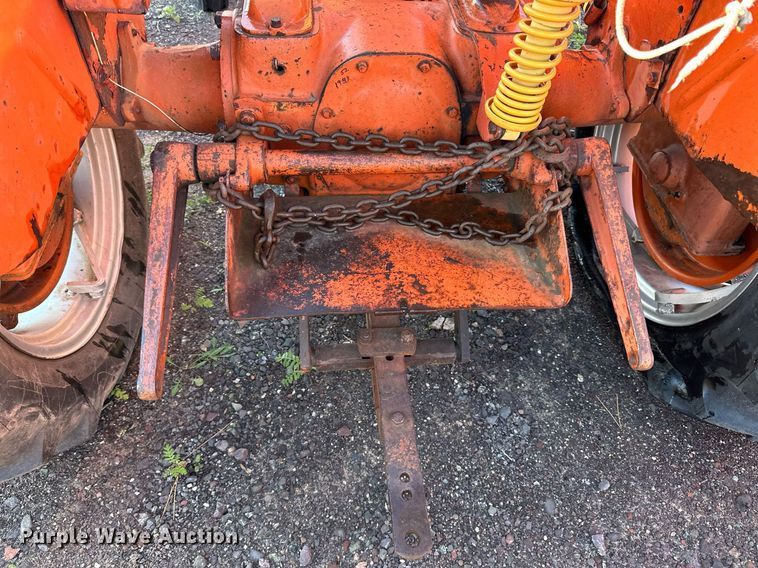 image for item EN2509 1952 Allis-Chalmers WD tractor