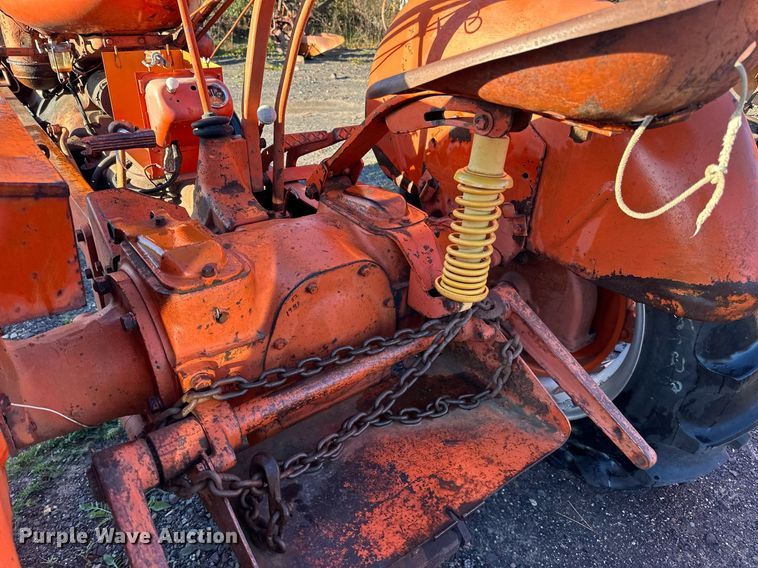 image for item EN2509 1952 Allis-Chalmers WD tractor