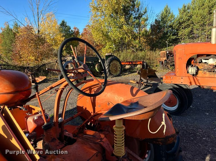 image for item EN2509 1952 Allis-Chalmers WD tractor