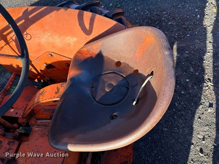 image for item EN2509 1952 Allis-Chalmers WD tractor