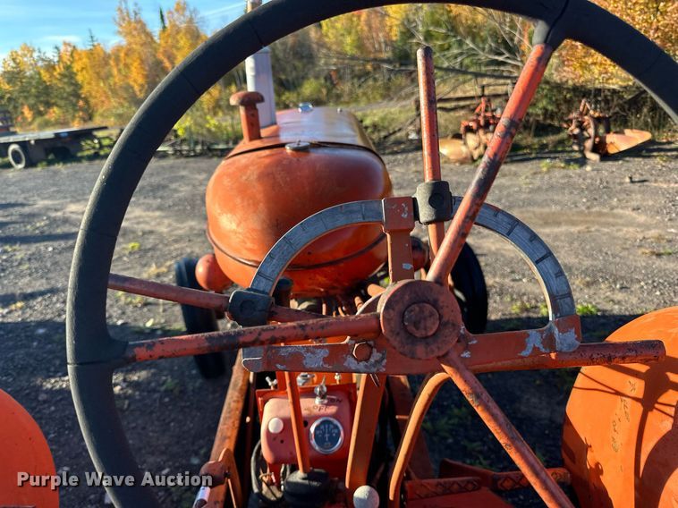image for item EN2509 1952 Allis-Chalmers WD tractor