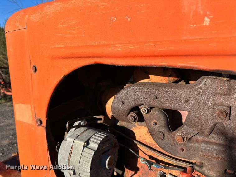 image for item EN2509 1952 Allis-Chalmers WD tractor