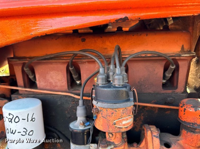 image for item EN2509 1952 Allis-Chalmers WD tractor