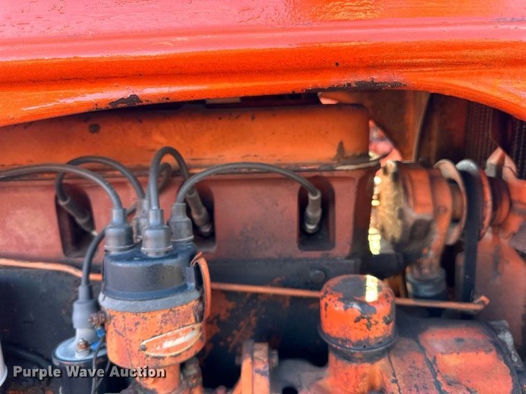 image for item EN2509 1952 Allis-Chalmers WD tractor