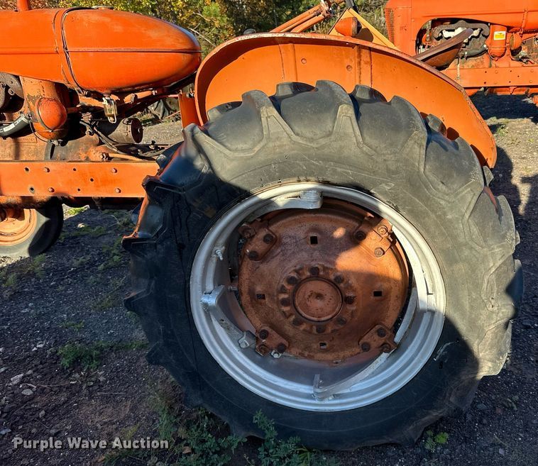 image for item EN2509 1952 Allis-Chalmers WD tractor