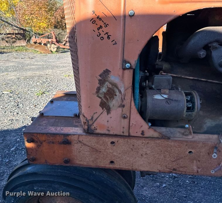 image for item EN2511 1948 Allis chalmers  WD tractor