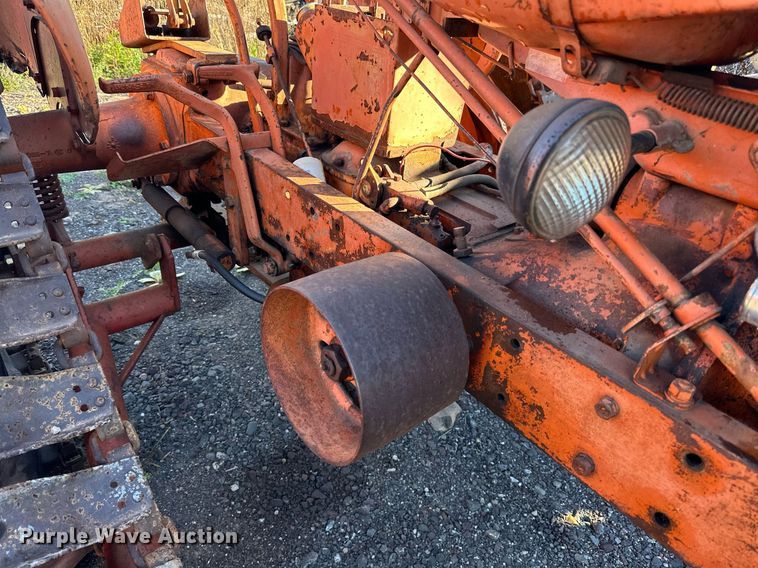 image for item EN2511 1948 Allis chalmers  WD tractor