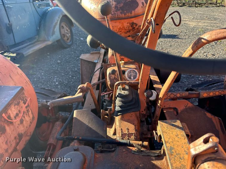 image for item EN2511 1948 Allis chalmers  WD tractor