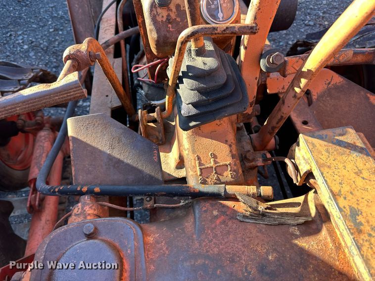image for item EN2511 1948 Allis chalmers  WD tractor