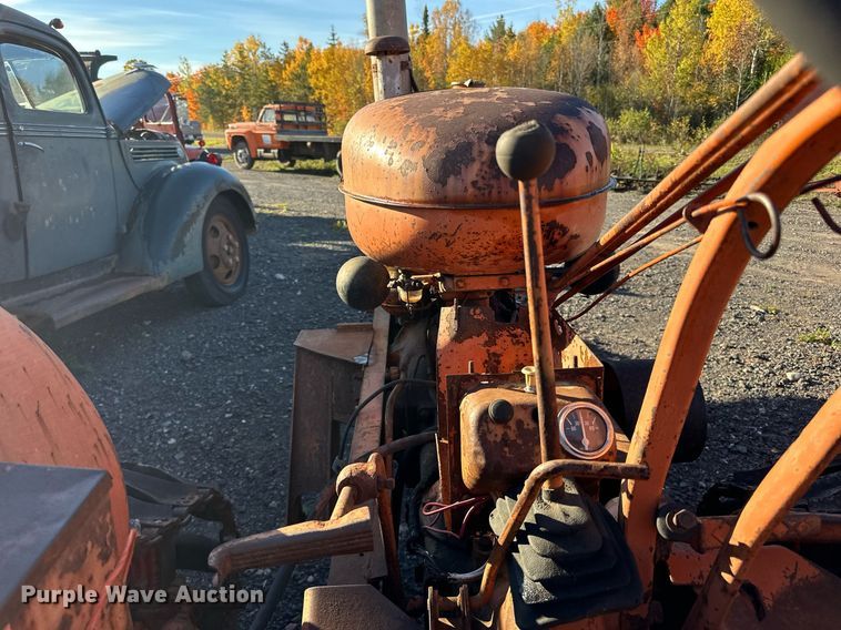 image for item EN2511 1948 Allis chalmers  WD tractor