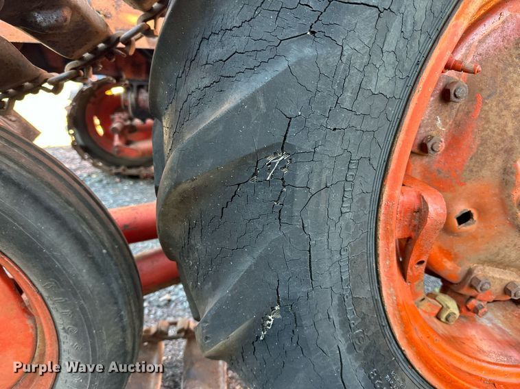 image for item EN2511 1948 Allis chalmers  WD tractor