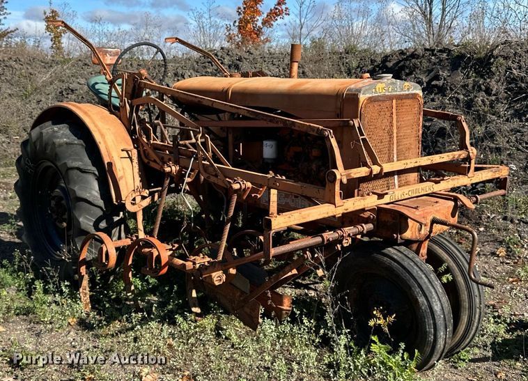 image for item EN2520 1934 Allis-Chalmers WC cultivator tractor
