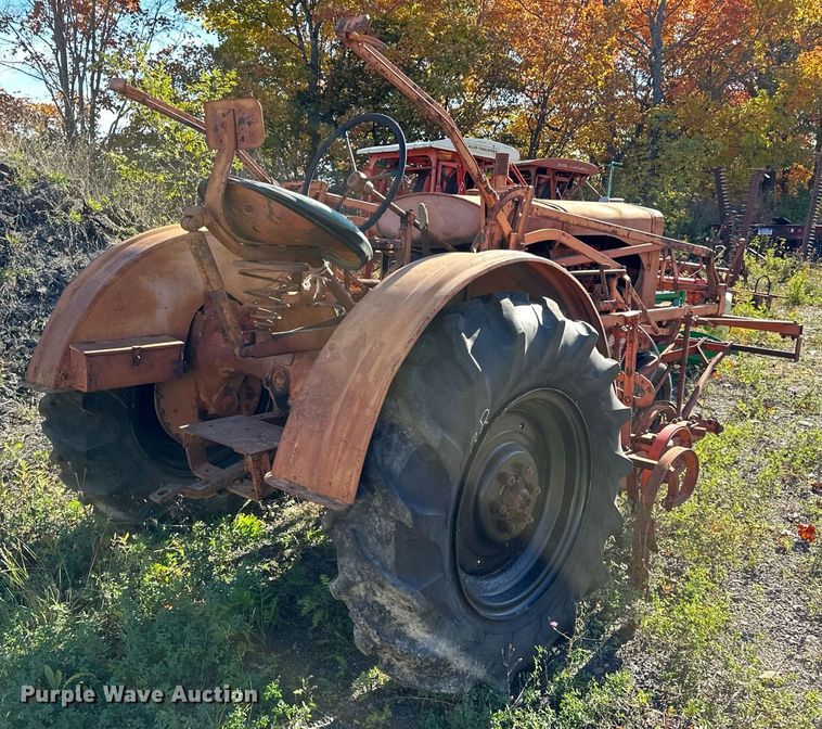image for item EN2520 1934 Allis-Chalmers WC cultivator tractor