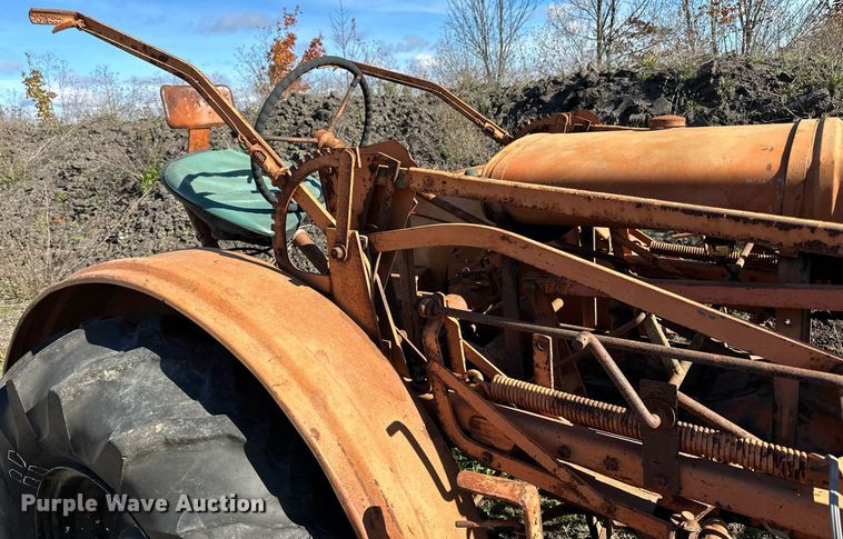 image for item EN2520 1934 Allis-Chalmers WC cultivator tractor