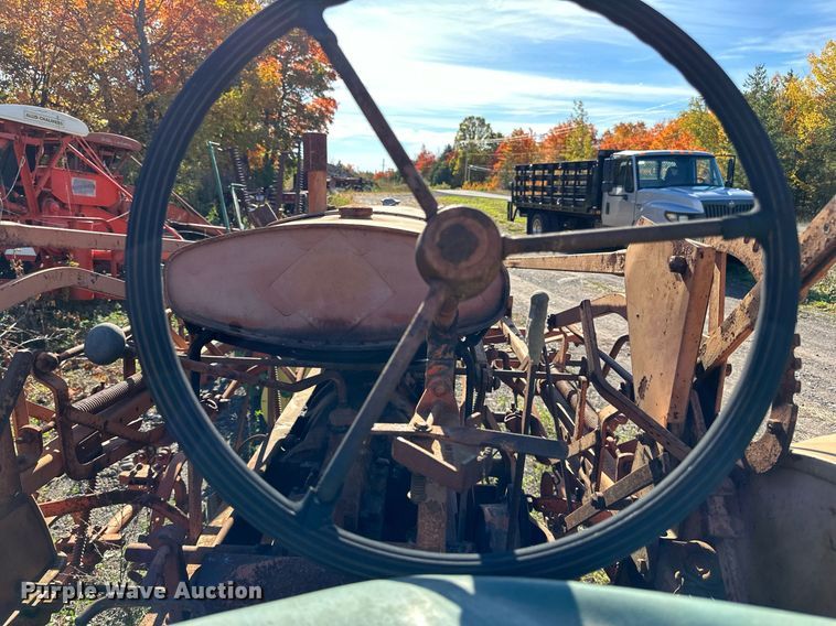 image for item EN2520 1934 Allis-Chalmers WC cultivator tractor