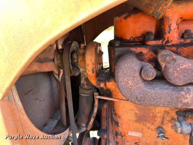 image for item EN2520 1934 Allis-Chalmers WC cultivator tractor