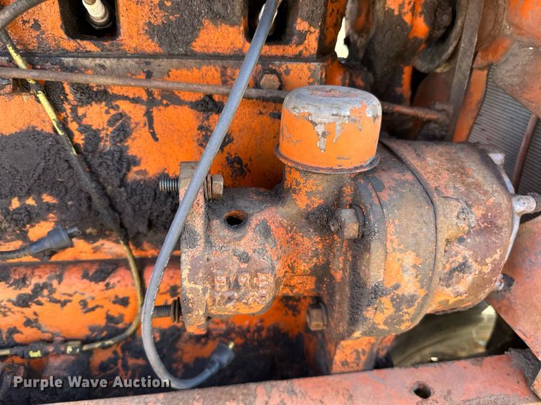 image for item EN2520 1934 Allis-Chalmers WC cultivator tractor