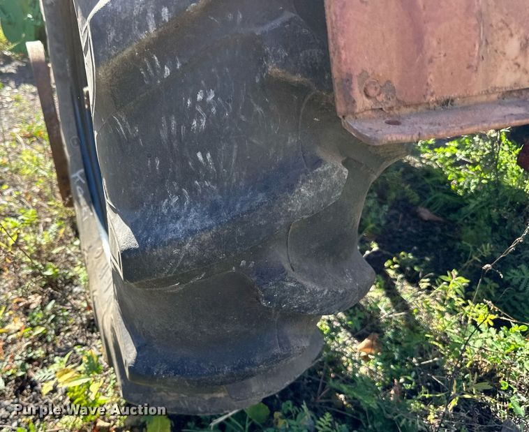 image for item EN2520 1934 Allis-Chalmers WC cultivator tractor