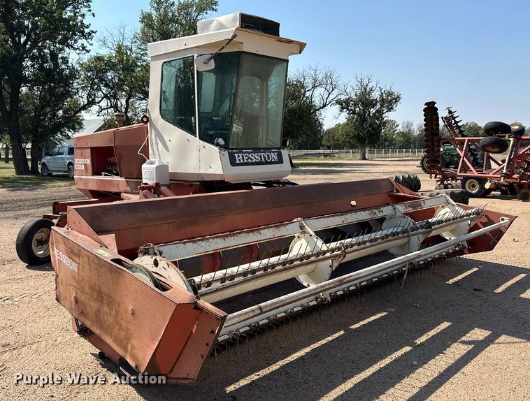 image for item ER8043 Hesston 6600 swather / windrower