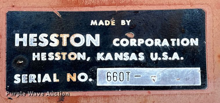 image for item ER8043 Hesston 6600 swather / windrower