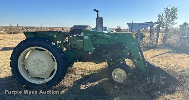 image for item ER8121 John Deere 2020 tractor