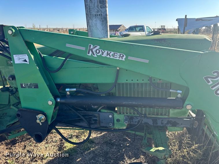 image for item ER8121 John Deere 2020 tractor