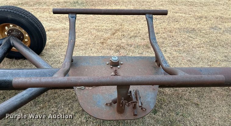 image for item ER8142 KW&F hay bale trailer