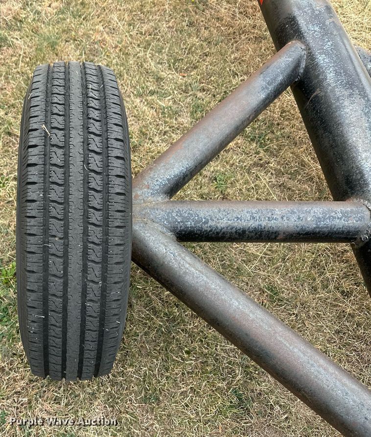 image for item ER8142 KW&F hay bale trailer