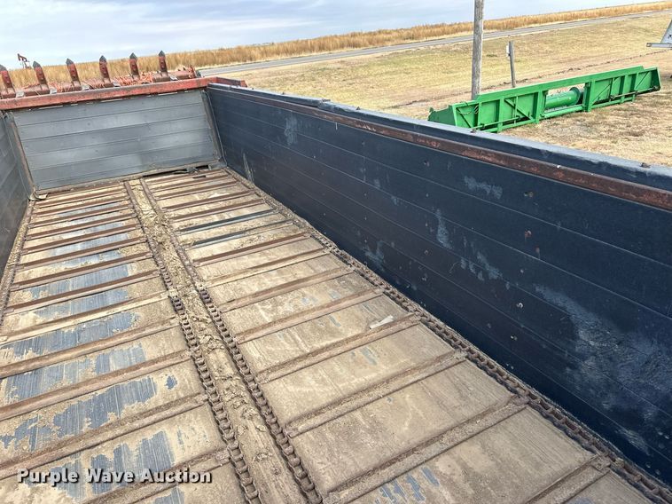 image for item ER8143 Spread-All TR22T manure spreader