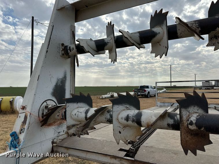 image for item ER8144 Bale feeder