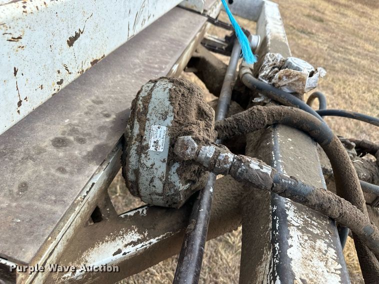 image for item ER8144 Bale feeder