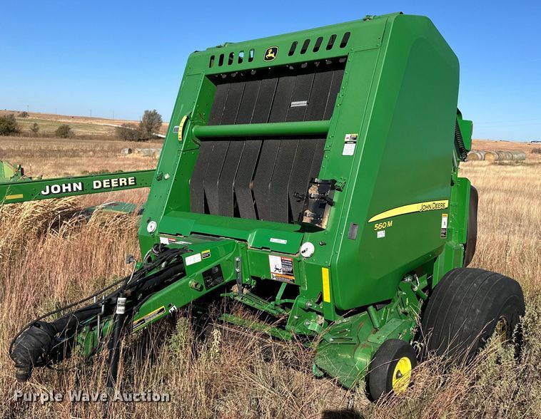 image for item ER8162 2018 John Deere 560M round baler