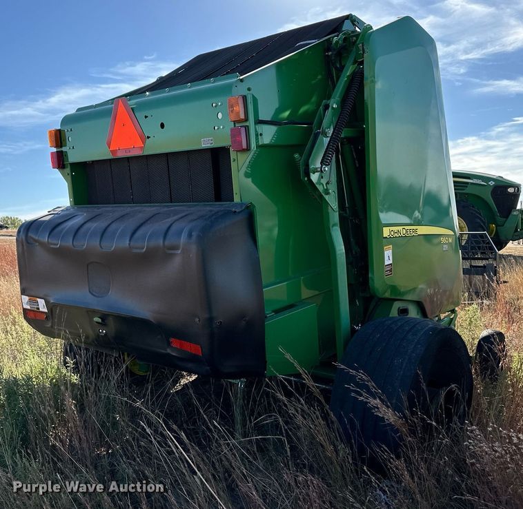 image for item ER8162 2018 John Deere 560M round baler