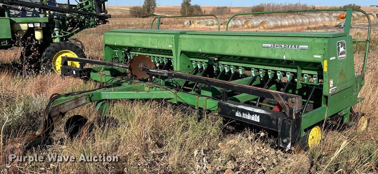 image for item ER8164 John Deere 750 grain drill