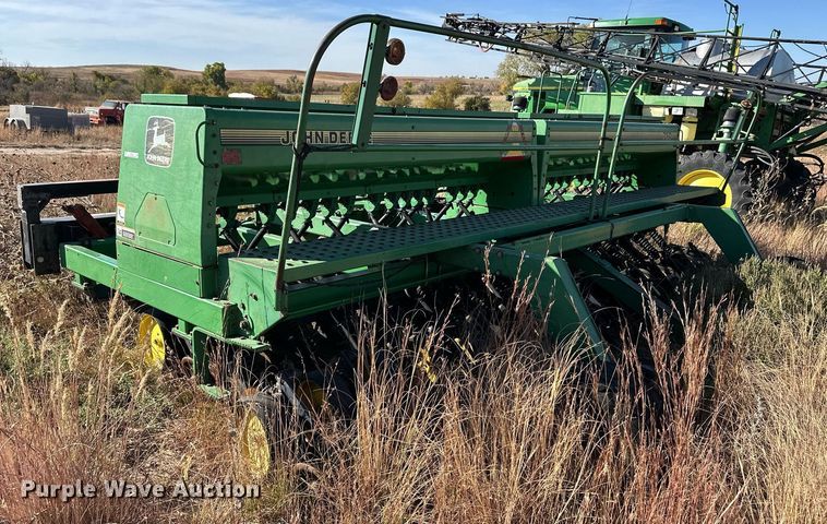 image for item ER8164 John Deere 750 grain drill