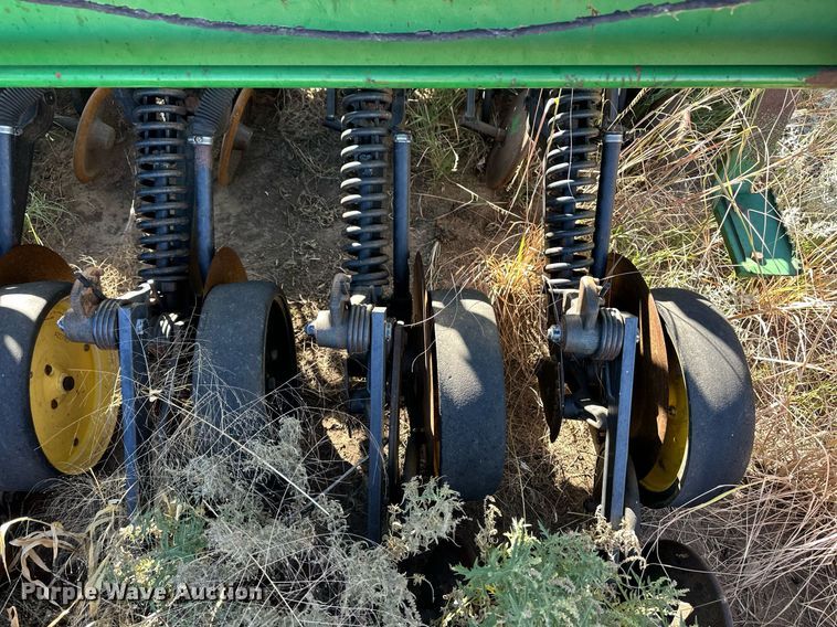 image for item ER8164 John Deere 750 grain drill