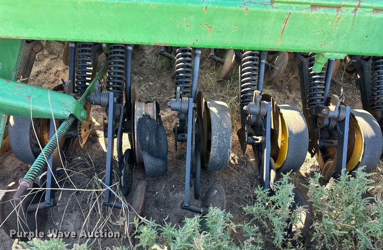 image for item ER8164 John Deere 750 grain drill