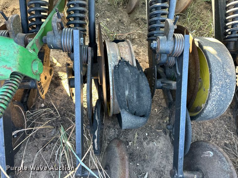 image for item ER8164 John Deere 750 grain drill