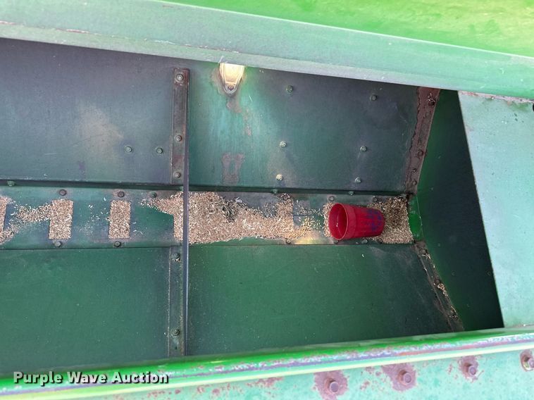 image for item ER8164 John Deere 750 grain drill