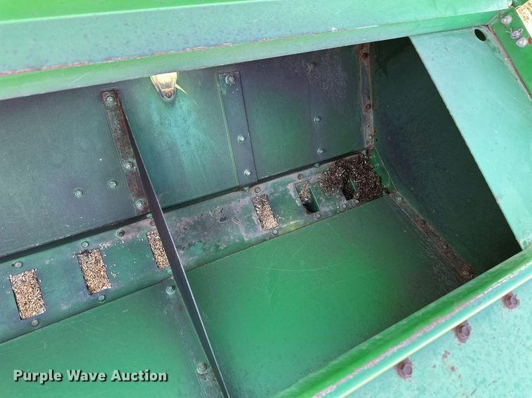 image for item ER8164 John Deere 750 grain drill
