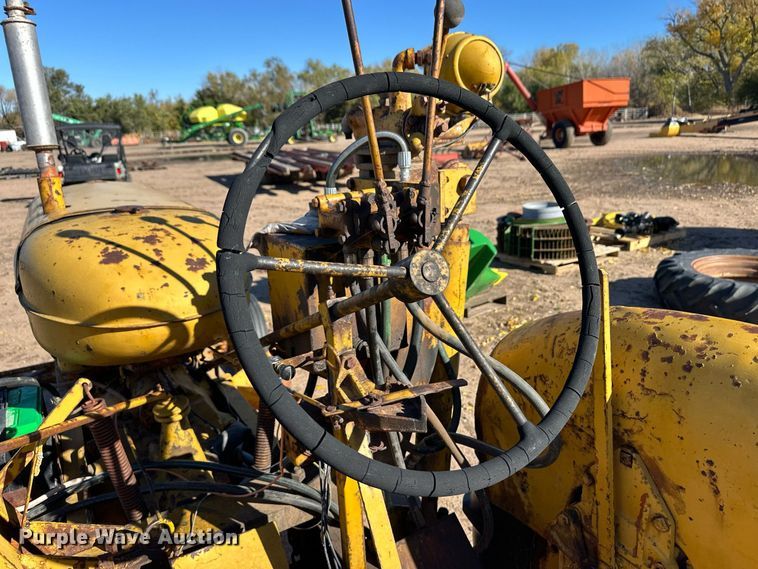 image for item ER8231 Allis Chalmers motor grader