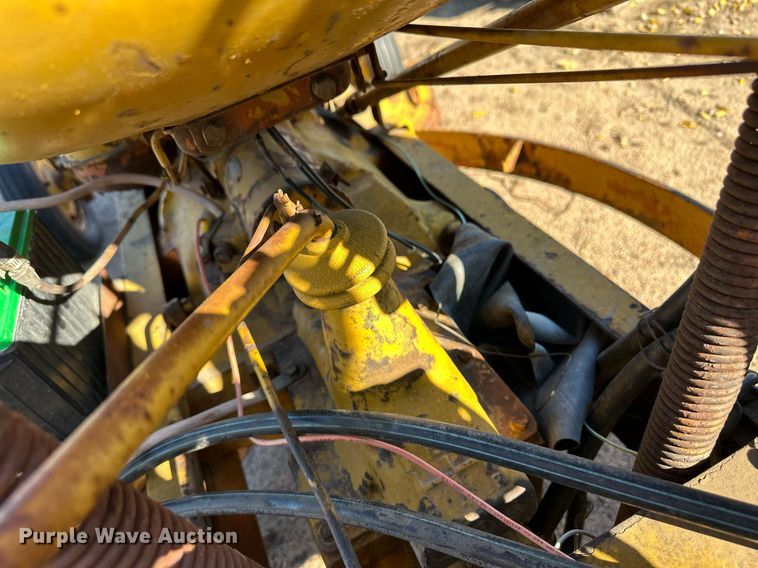 image for item ER8231 Allis Chalmers motor grader