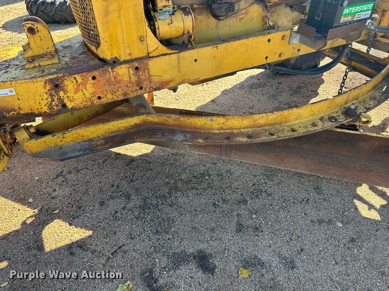 image for item ER8231 Allis Chalmers motor grader