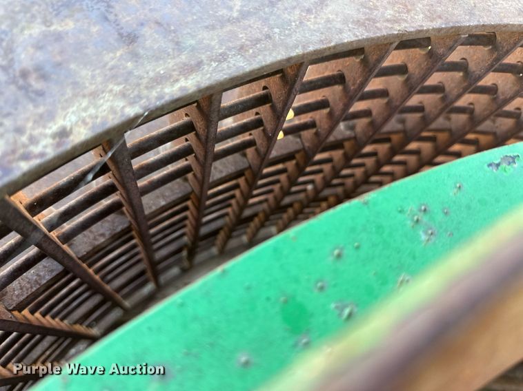 image for item ER8233 (2) sets of concaves