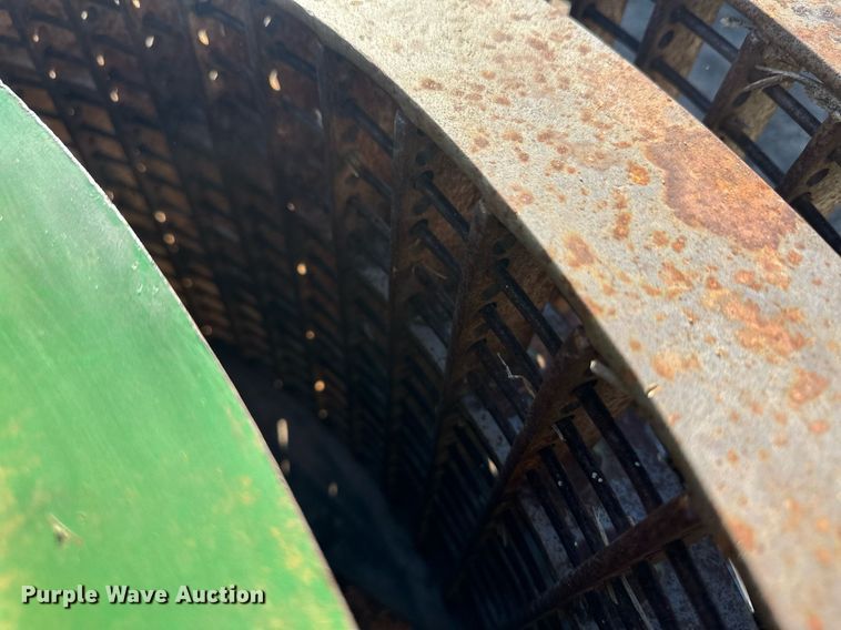 image for item ER8233 (2) sets of concaves