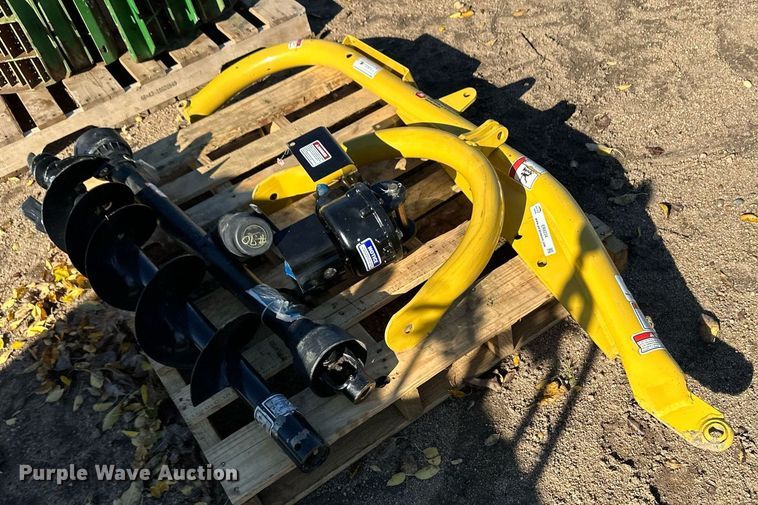 image for item ER8234 County Line three point auger