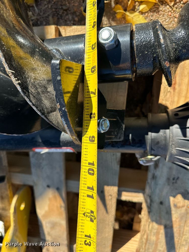 image for item ER8234 County Line three point auger